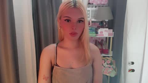 KYLIE MORE online show from 06-13-26, 07:06