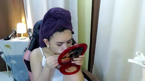 your lovely Dina online show from 09-17-25, 02:02