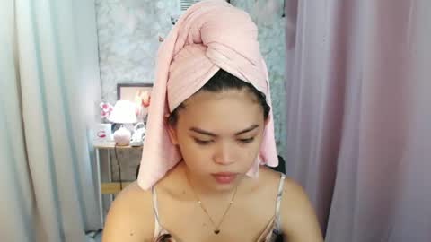 your lovely Dina online show from 03-12-26, 02:07