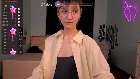 my name is Liana ntmu  online show from 12-17-24, 07:59