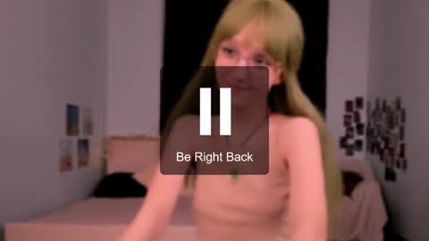 my name is Liana ntmu  online show from 12-22-24, 11:20