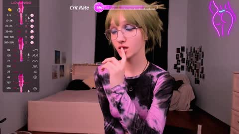 my name is Liana ntmu  online show from 12-24-24, 11:22