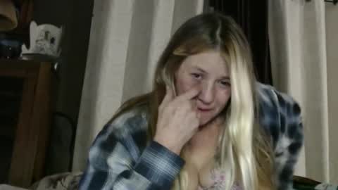 Snapshot of yourmomma999 chatting on 12-09-24, 03:29 yourmomma999 online show from 12-09-24, 03:29