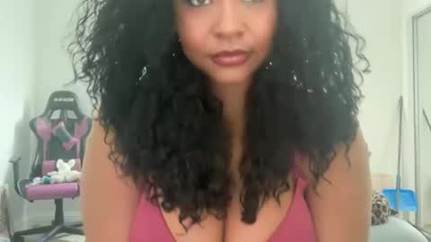 YOURMOMMY online show from 01-15-26, 08:56