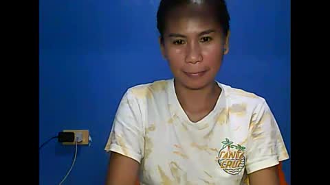 yourmorenagirl69 online show from 09-15-25, 07:19