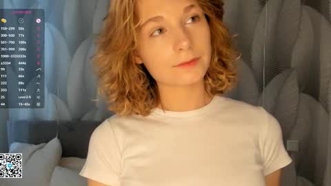 Snapshot of yourmuseee chatting on 02-14-26, 08:00 Sonya online show from 02-14-26, 08:00