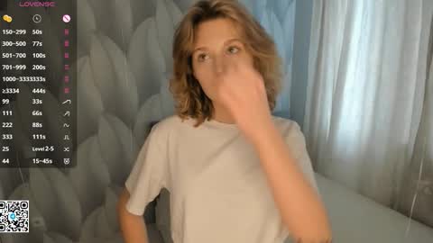 Snapshot of yourmuseee chatting on 03-01-26, 11:45 Sonya online show from 03-01-26, 11:45