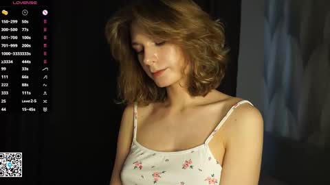 Snapshot of yourmuseee chatting on 03-08-26, 01:04 Sonya online show from 03-08-26, 01:04