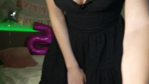 Eva online show from 03-04-25, 12:29