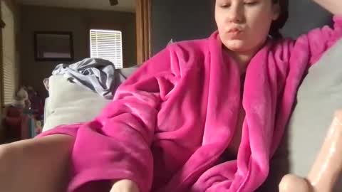 yournewbigmama online show from 02-19-25, 05:06