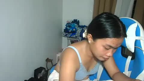 Belle online show from 02-25-26, 06:50