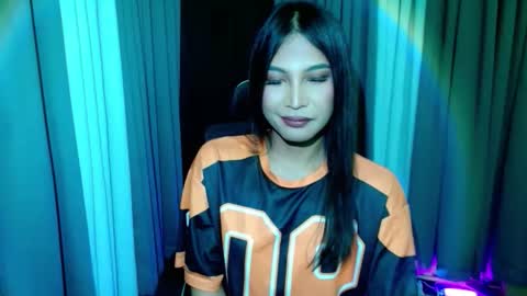 yourprettybella_ts online show from 02-11-26, 07:52