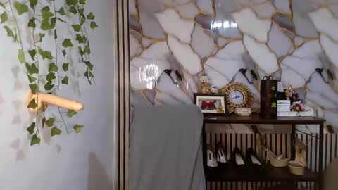 Snapshot of yourqueen_kaye chatting on 02-27-26, 03:23 kaye online show from 02-27-26, 03:23