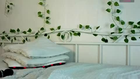 Scarlett online show from 05-07-26, 01:27