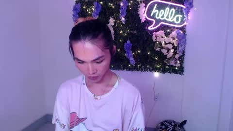    online show from 01-02-25, 03:26