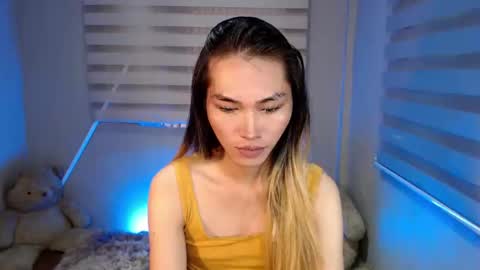    online show from 01-06-25, 01:42