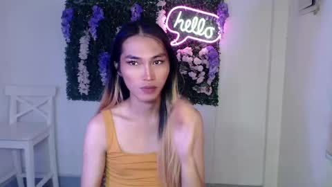    online show from 01-11-25, 01:37