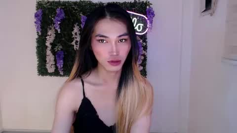    online show from 02-11-25, 11:44