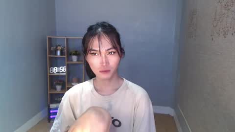    online show from 03-05-25, 02:14