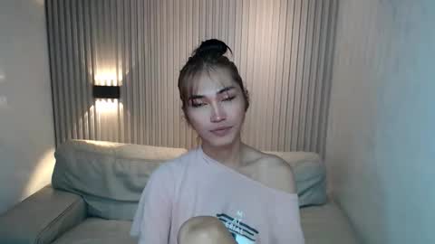    online show from 10-24-25, 11:34