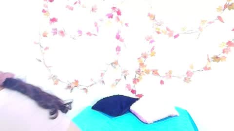 Lina and roberth online show from 06-15-26, 05:53