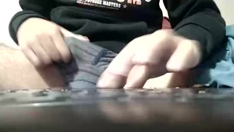 Mark online show from 12-01-25, 04:34