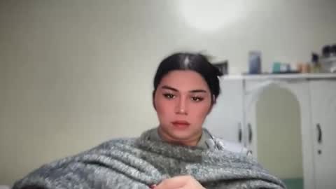 LALA online show from 04-07-26, 01:22