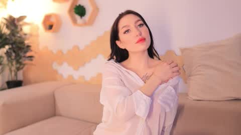 Snapshot of yourstarnmoon chatting on 09-19-25, 05:20 yourstarnmoon online show from 09-19-25, 05:20