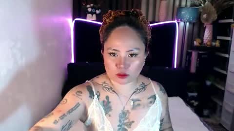 Snapshot of yoursweet_amara chatting on 05-21-26, 02:51 AMARA online show from 05-21-26, 02:51