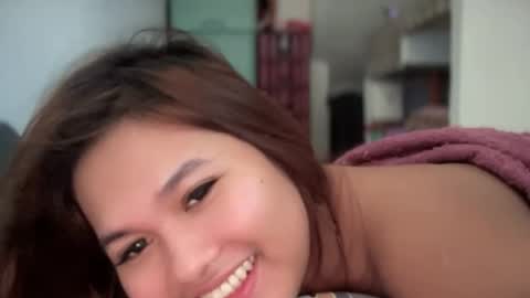 yoursweetgirl_zia online show from 05-05-26, 04:53
