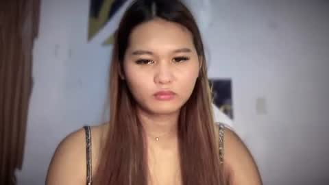 yoursweetgirl_zia online show from 06-11-26, 06:44