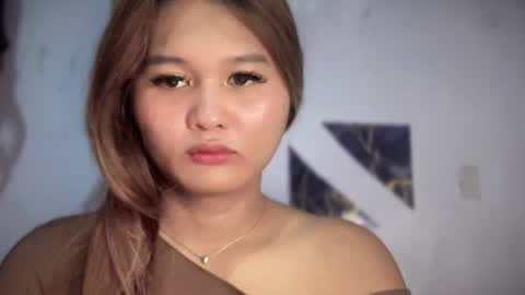 yoursweetgirl_zia online show from 06-12-26, 08:46