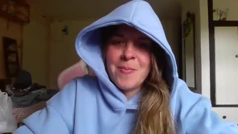 yoursweettanja online show from 10-28-25, 05:15