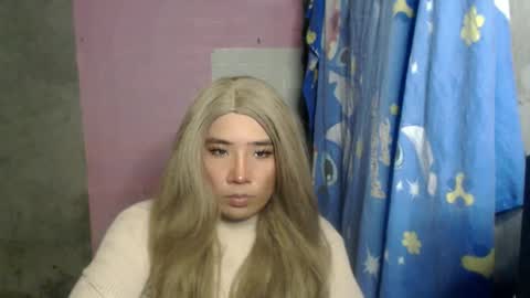 Snapshot of yourtransjeen chatting on 02-14-25, 03:36 Jeen online show from 02-14-25, 03:36