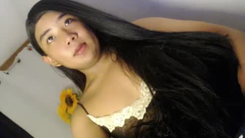 Snapshot of yourtransjeen chatting on 03-12-25, 12:15 Jeen online show from 03-12-25, 12:15