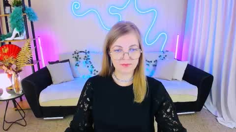 Alice online show from 09-19-25, 09:43