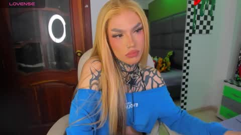 Snapshot of yourvirtualgirlfriennd chatting on 09-17-25, 07:10 GI online show from 09-17-25, 07:10