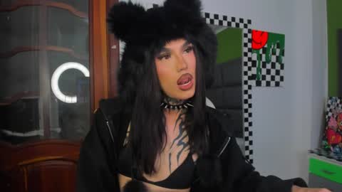 Snapshot of yourvirtualgirlfriennd chatting on 10-03-25, 06:10 GI online show from 10-03-25, 06:10