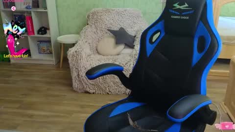 Snapshot of yourwishnes chatting on 03-08-25, 02:08 Sweet Sasha online show from 03-08-25, 02:08