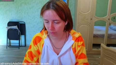 Snapshot of yourwishnes chatting on 10-24-25, 10:00 Sweet Sasha online show from 10-24-25, 10:00