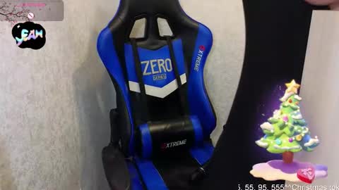 Snapshot of yourwishnes chatting on 12-19-25, 06:26 Sweet Sasha online show from 12-19-25, 06:26