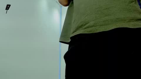 Snapshot of yourxcyberxangel chatting on 03-06-26, 04:09 Angel online show from 03-06-26, 04:09