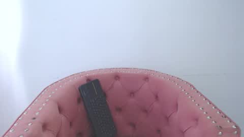 Snapshot of yovng_ivy chatting on 03-17-26, 08:12 tender girl online show from 03-17-26, 08:12