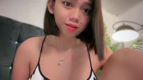 YowgineTheGreat online show from 02-21-25, 03:10