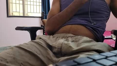 Naughty Santa online show from 07-20-26, 10:39