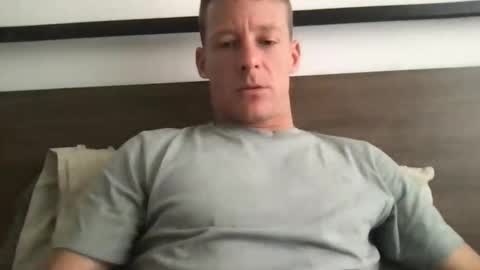 Snapshot of yoyoyo1221 chatting on 10-13-25, 12:54 yoyoyo1221 online show from 10-13-25, 12:54