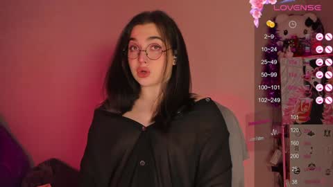 Ysabell online show from 01-04-25, 11:00