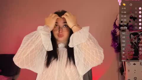 Ysabell online show from 02-23-25, 12:27