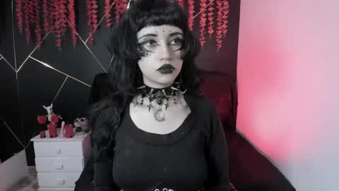 Yue Eclipsa online show from 11-07-25, 05:29