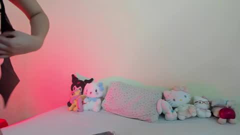 Yui 3 online show from 02-13-25, 01:08